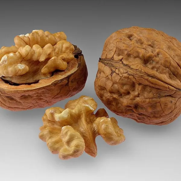 Walnut halves Per kg