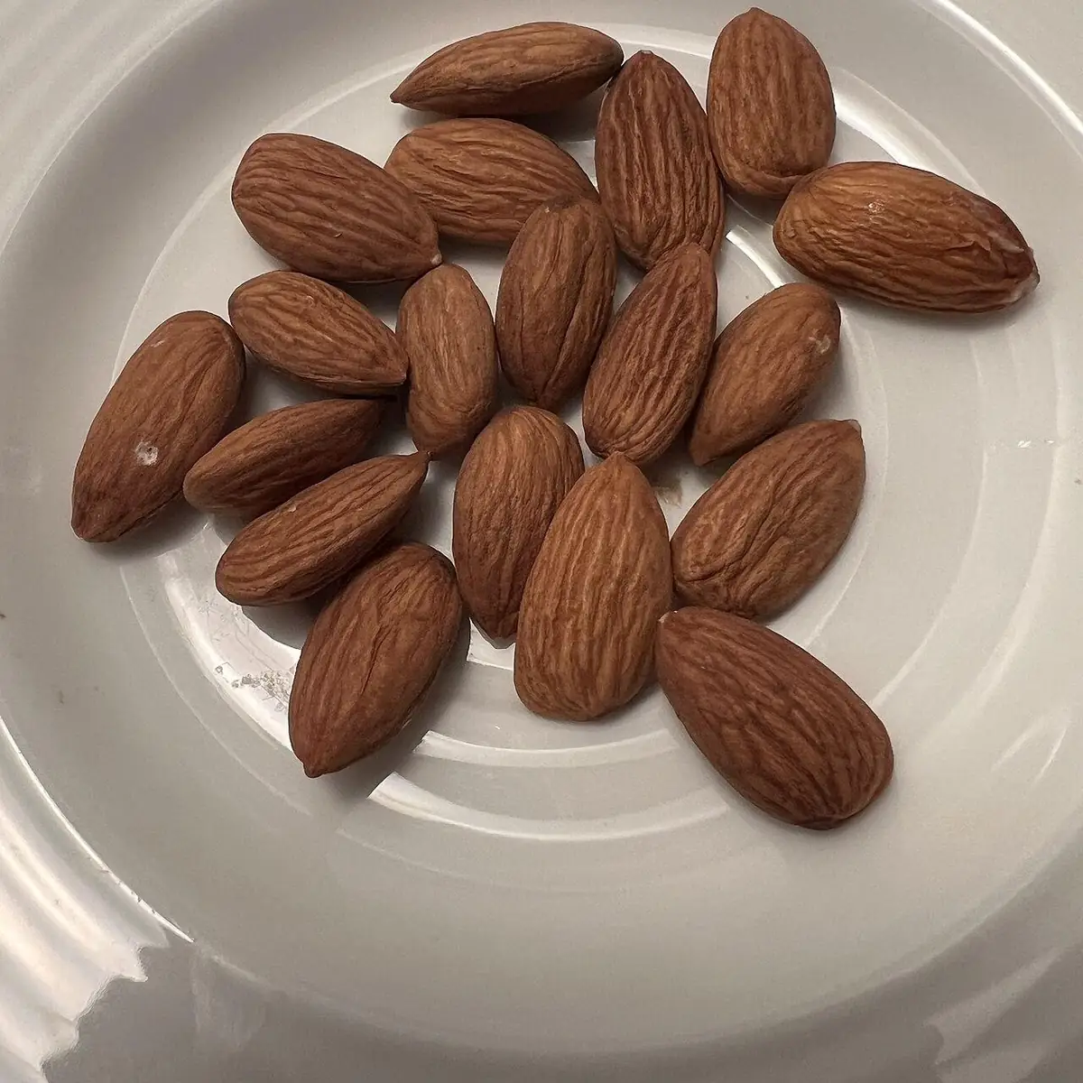 Milady — Amandes entières de Californie Au kg