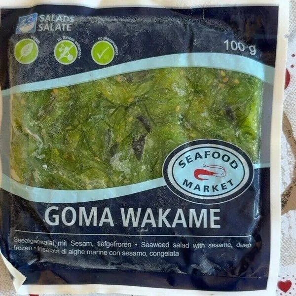Goma wakame seaweed salad