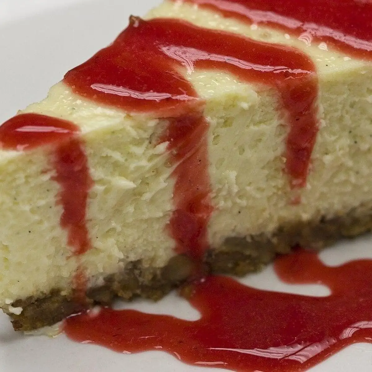 Strawberry topping sauce